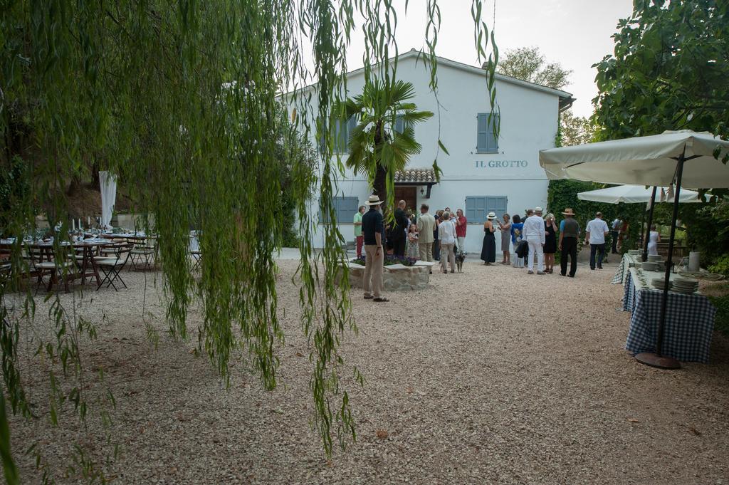 B&B Il Grotto Bevagna ภายนอก รูปภาพ